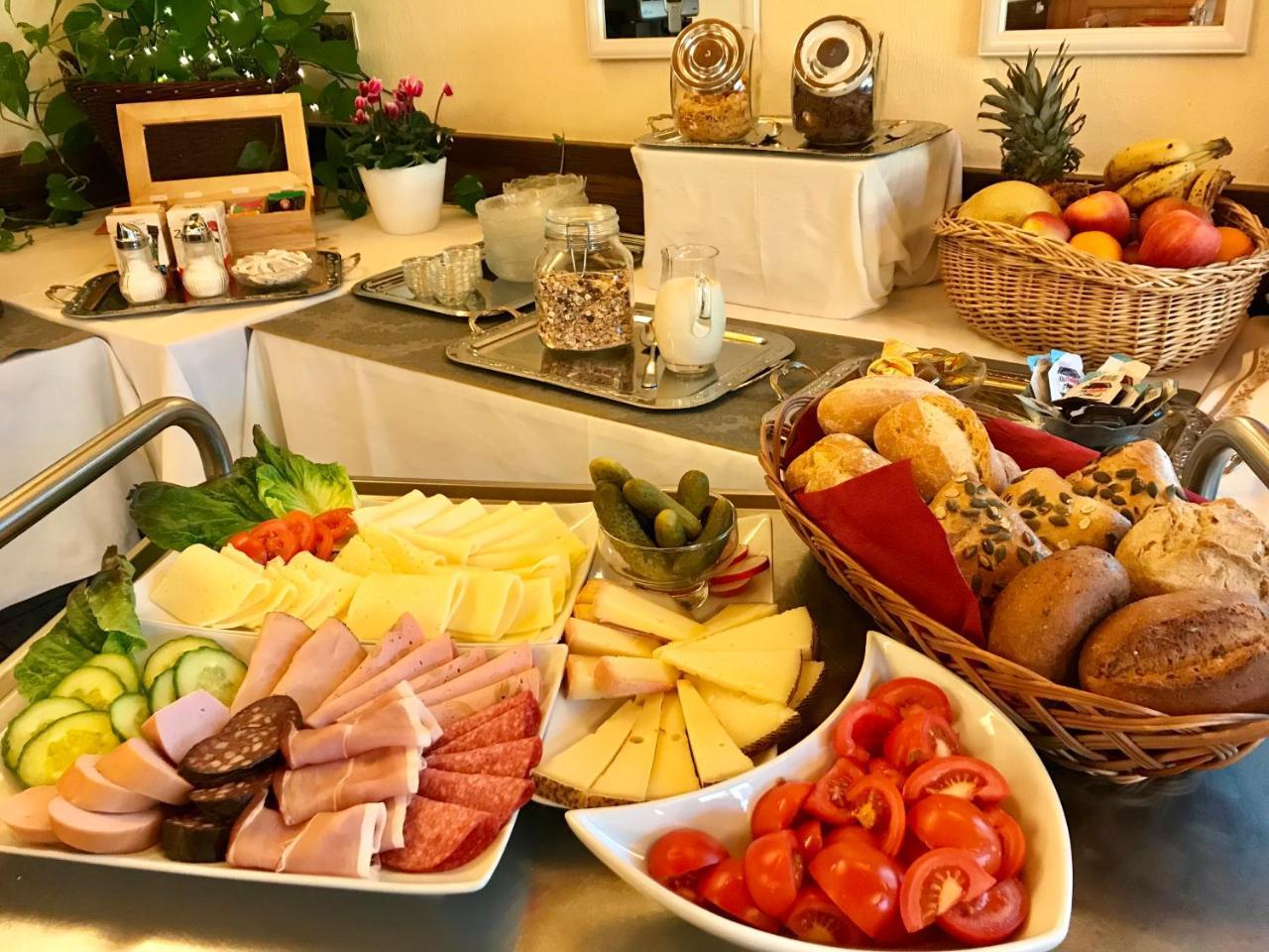 Hotel-Pension Zum Bierhaus Roetenbach  Экстерьер фото